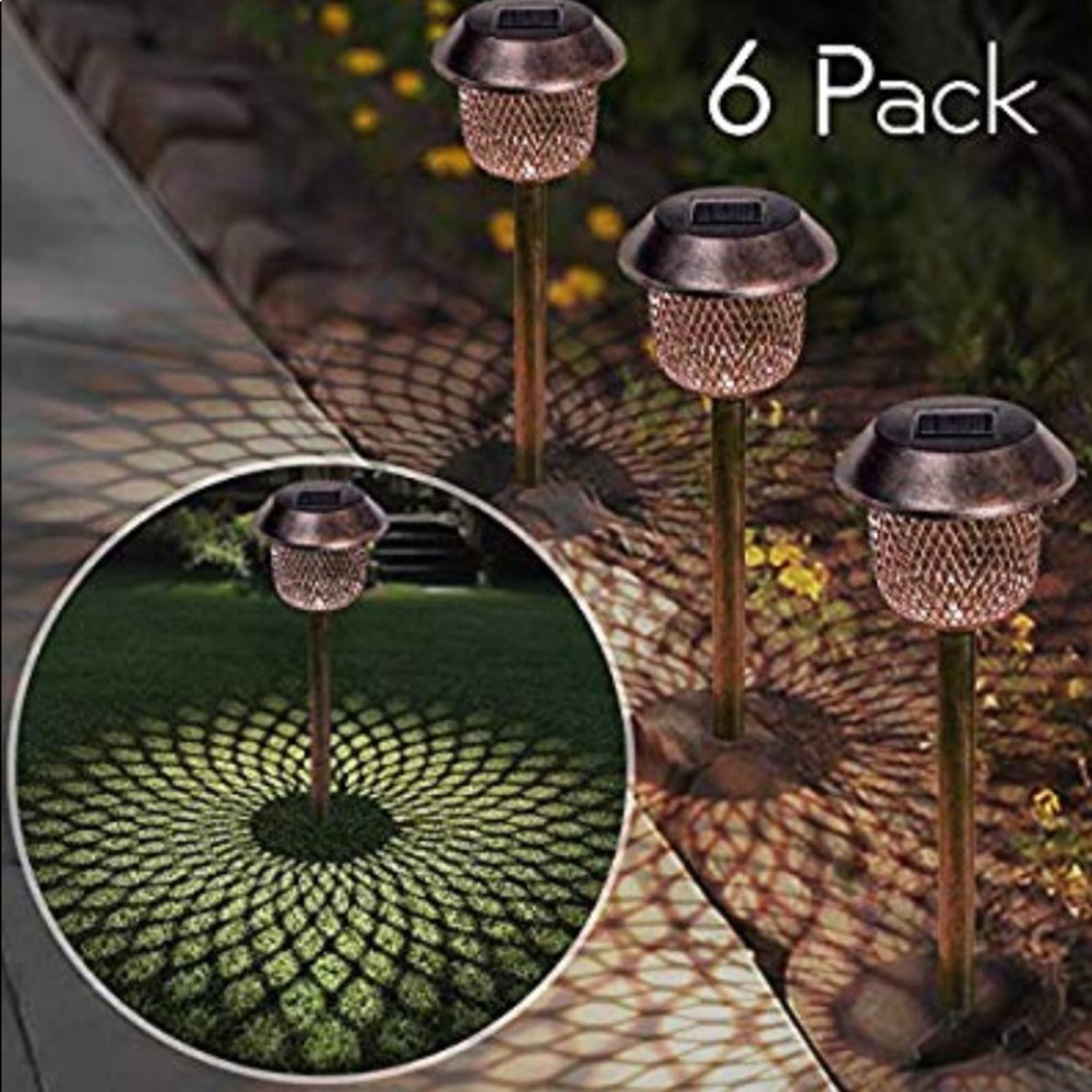 Solar pathway lights